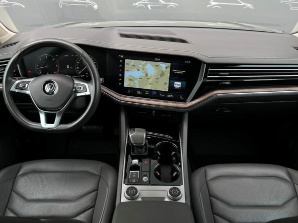 Volkswagen Touareg III с пробегом 2019 года, цена 4 498 700 рублей, 138260 км, внедорожник, Автокод Объявления