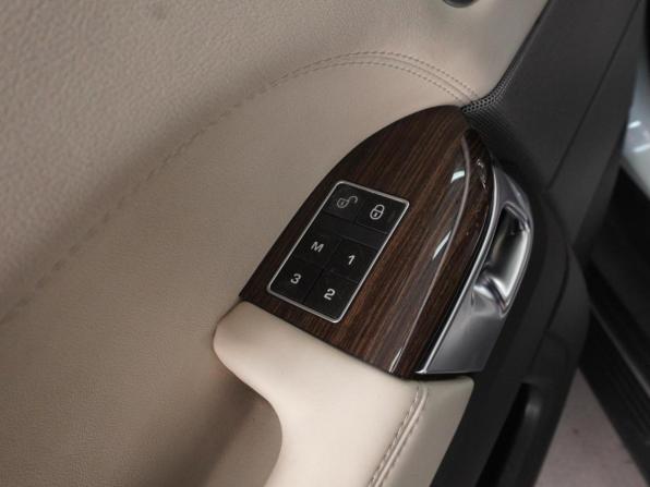 Land Rover Range Rover Sport II с пробегом 2014 года, цена 3 999 000 рублей, 127799 км, внедорожник, Автокод Объявления