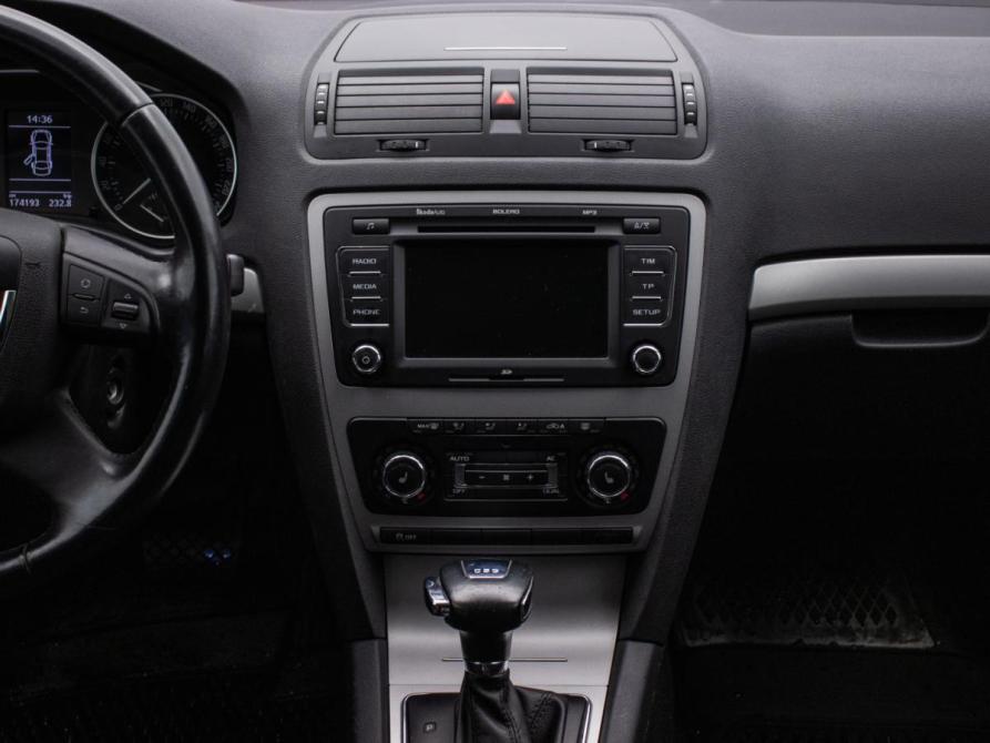 Skoda Octavia II (A5) Рестайлинг Москва  - изображение 14