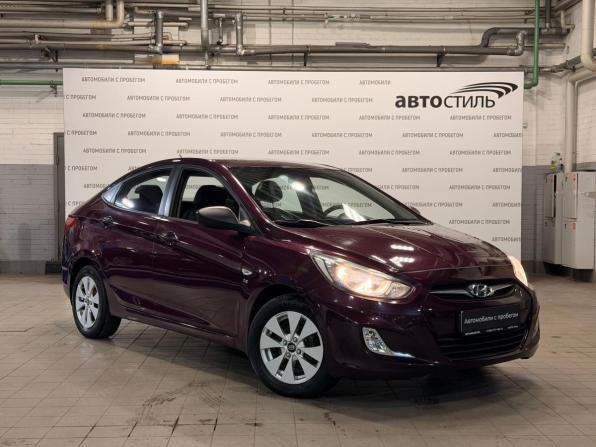 Hyundai Solaris I с пробегом 2012 года, цена 679 000 рублей, 197553 км, седан, Автокод Объявления