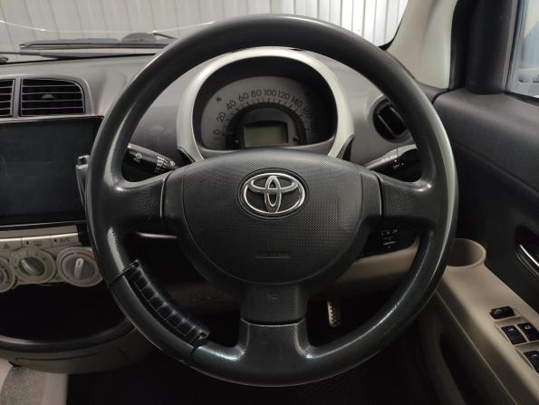 Toyota Passo I (C10) с пробегом 2005 года, цена 390 000 рублей, 153811 км, хэтчбек, Автокод Объявления