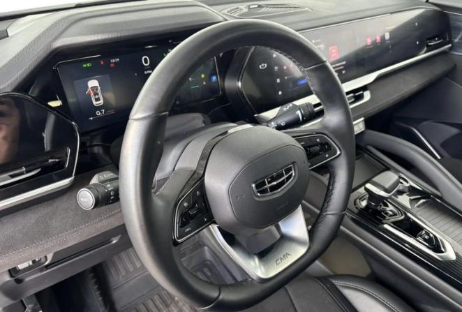 Geely Monjaro I с пробегом 2024 года, цена 3 245 000 рублей, 74586 км, внедорожник, Автокод Объявления