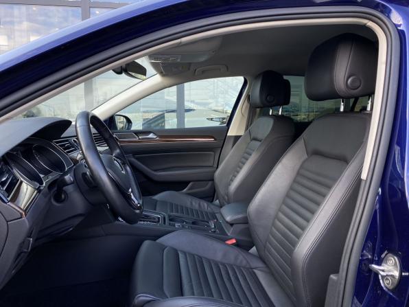 Volkswagen Passat B8 с пробегом 2019 года, цена 2 179 000 рублей, 138814 км, седан, Автокод Объявления
