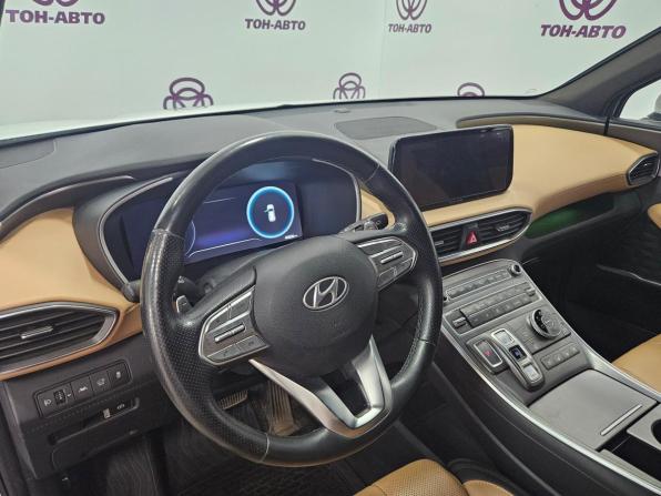 Hyundai Santa Fe IV Рестайлинг с пробегом 2022 года, цена 3 949 000 рублей, 49797 км, внедорожник, Автокод Объявления