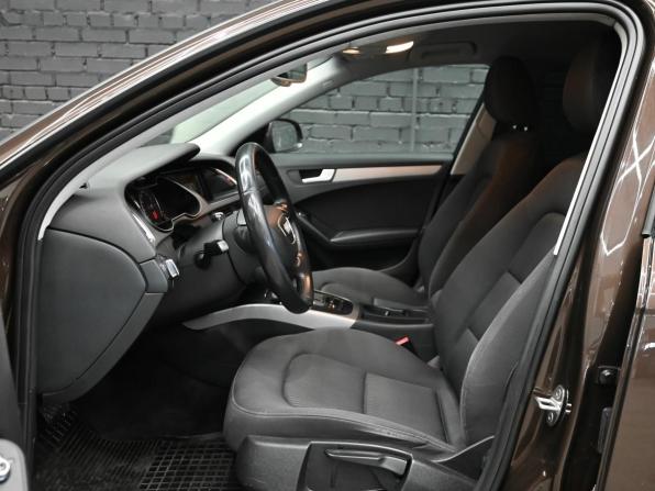 Audi A4 IV (B8) Рестайлинг с пробегом 2014 года, цена 1 560 000 рублей, 170058 км, седан, Автокод Объявления