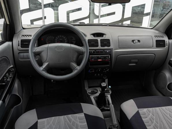 Kia Rio I Рестайлинг с пробегом 2005 года, цена 270 000 рублей, 195698 км, седан, Автокод Объявления
