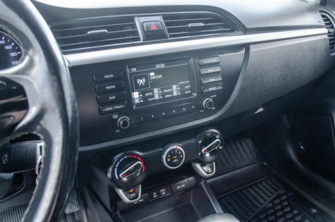 Kia Rio IV с пробегом 2018 года, цена 1 326 000 рублей, 131000 км, седан, Автокод Объявления