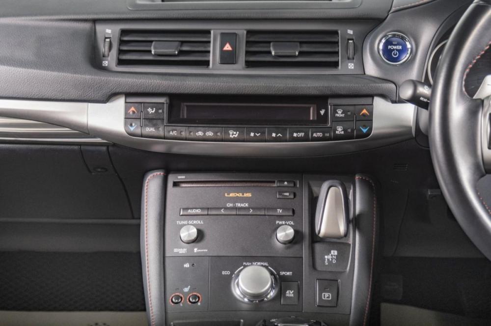 Lexus CT I Томск  - изображение 16