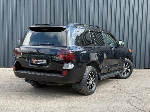 Toyota Land Cruiser 200 Series Рестайлинг 1 с пробегом 2014 года, цена 3 799 000 рублей, 217685 км, внедорожник, Автокод Объявления