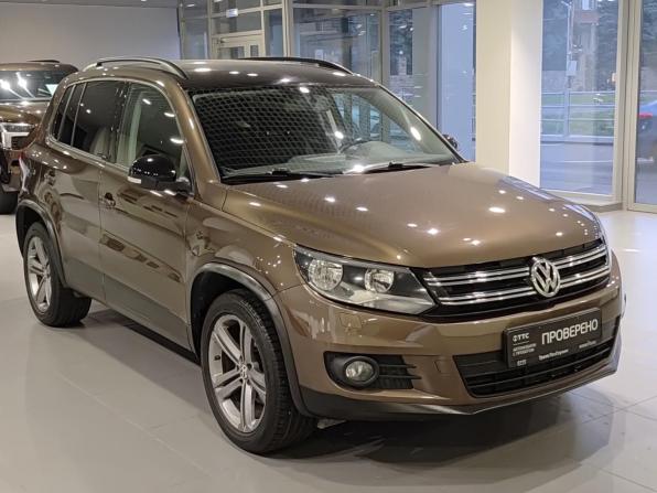 Volkswagen Tiguan I Рестайлинг с пробегом 2016 года, цена 1 390 000 рублей, 127107 км, внедорожник, Автокод Объявления