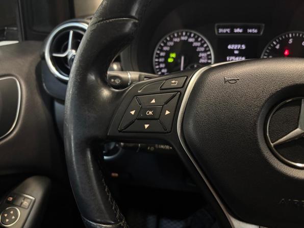 Mercedes-Benz B-Класс II (W246) с пробегом 2012 года, цена 899 000 рублей, 171000 км, хэтчбек, Автокод Объявления
