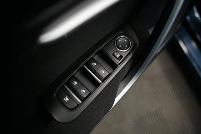 Kia Ceed III с пробегом 2020 года, цена 2 143 000 рублей, 63400 км, хэтчбек, Автокод Объявления