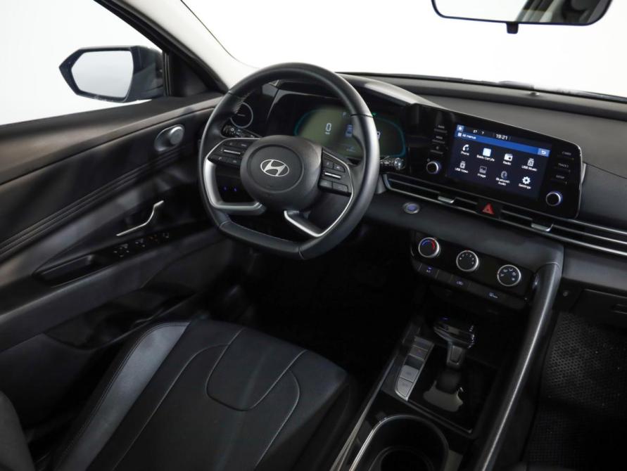 Hyundai Elantra VII (CN7) Рестайлинг Санкт-Петербург  - изображение 9