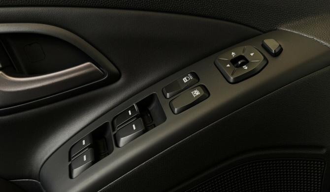 Hyundai ix35 I Рестайлинг с пробегом 2014 года, цена 1 220 000 рублей, 230714 км, внедорожник, Автокод Объявления