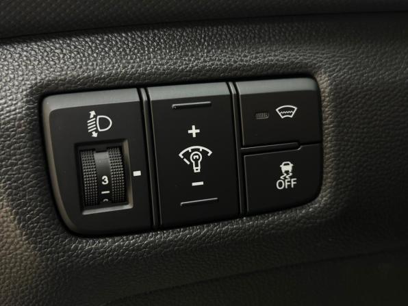 Hyundai Creta I Рестайлинг с пробегом 2020 года, цена 2 240 000 рублей, 88209 км, внедорожник, Автокод Объявления