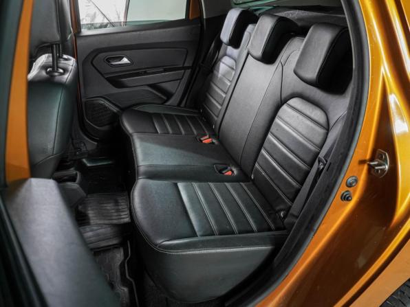 Dacia Duster II с пробегом 2018 года, цена 1 739 000 рублей, 189854 км, внедорожник, Автокод Объявления