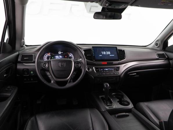 Honda Pilot III с пробегом 2016 года, цена 2 399 046 рублей, 185137 км, внедорожник, Автокод Объявления