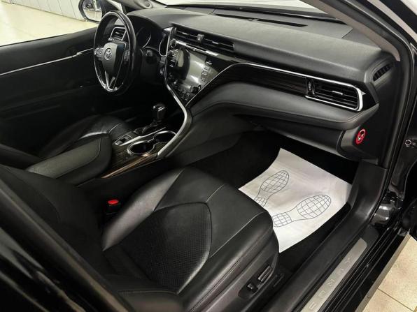 Toyota Camry VIII (XV70) с пробегом 2018 года, цена 1 599 000 рублей, 84641 км, седан, Автокод Объявления