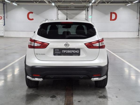Nissan Qashqai II с пробегом 2016 года, цена 1 849 000 рублей, 90001 км, внедорожник, Автокод Объявления