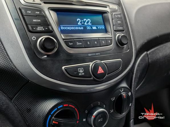 Hyundai Solaris I Рестайлинг с пробегом 2016 года, цена 748 000 рублей, 127000 км, седан, Автокод Объявления