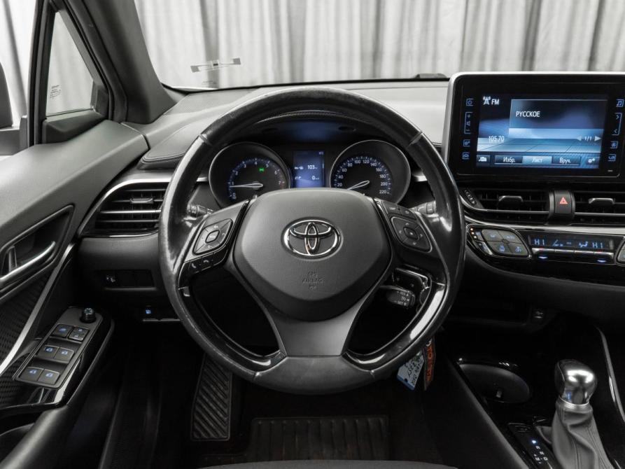 Toyota C-HR I Москва  - изображение 10