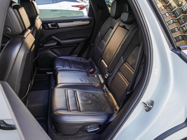 Porsche Cayenne III с пробегом 2018 года, цена 5 380 000 рублей, 130684 км, внедорожник, Автокод Объявления