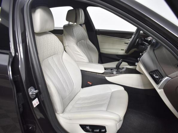 BMW 5 серии VII (G30/G31/G38) с пробегом 2018 года, цена 3 999 900 рублей, 137050 км, седан, Автокод Объявления