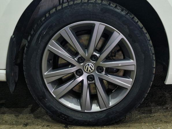 Volkswagen Polo V Рестайлинг с пробегом 2019 года, цена 1 348 000 рублей, 78356 км, седан, Автокод Объявления