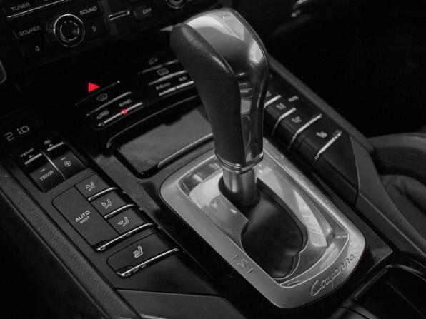 Porsche Cayenne II Рестайлинг (958) с пробегом 2015 года, цена 3 700 000 рублей, 178620 км, внедорожник, Автокод Объявления