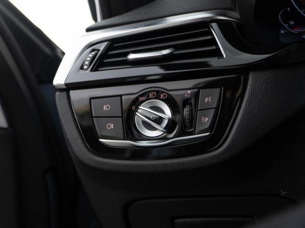 BMW 5 серии VII (G30/G31/G38) с пробегом 2019 года, цена 4 197 077 рублей, 103345 км, седан, Автокод Объявления