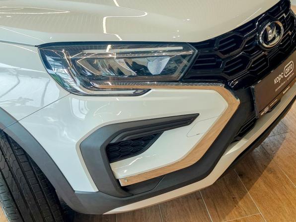 Lada (ВАЗ) Vesta I Рестайлинг (NG) с пробегом 2024 года, цена 1 481 800 рублей, 3686 км, универсал, Автокод Объявления