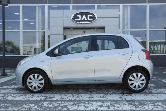 Toyota Yaris II с пробегом 2008 года, цена 485 000 рублей, 215000 км, хэтчбек, Автокод Объявления