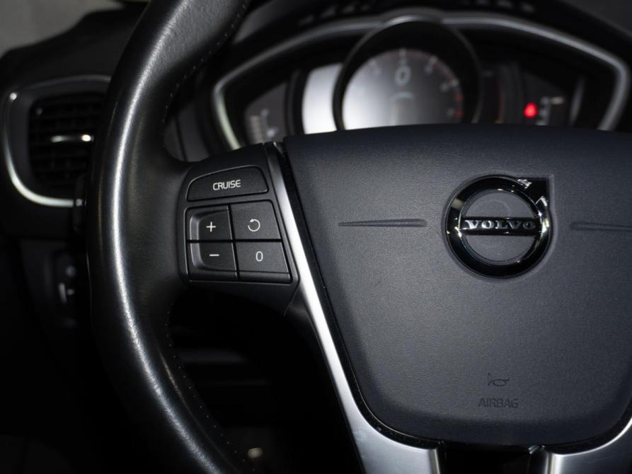 Volvo V40 Cross Country I Рестайлинг Санкт-Петербург  - изображение 15