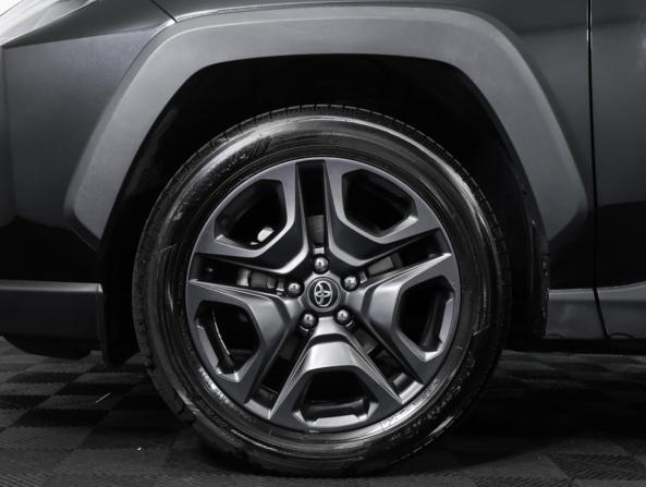 Toyota RAV4 V (XA50) с пробегом 2023 года, цена 3 790 000 рублей, 47457 км, внедорожник, Автокод Объявления