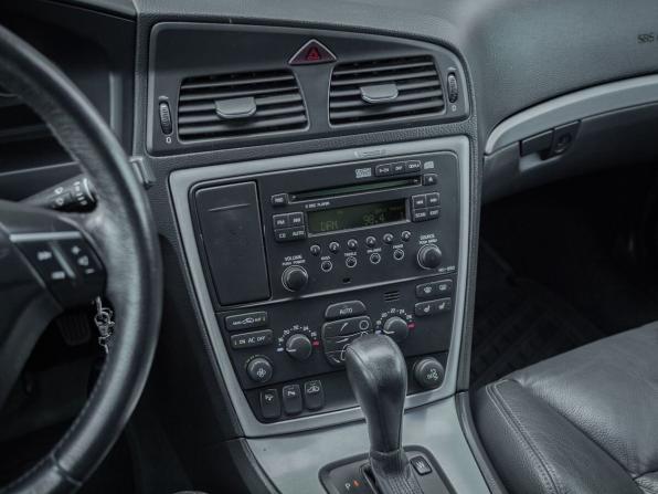 Volvo S60 I Рестайлинг с пробегом 2008 года, цена 820 000 рублей, 257100 км, седан, Автокод Объявления