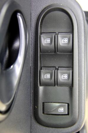 Lada (ВАЗ) Largus I Рестайлинг с пробегом 2024 года, цена 1 275 000 рублей, 28788 км, универсал, Автокод Объявления