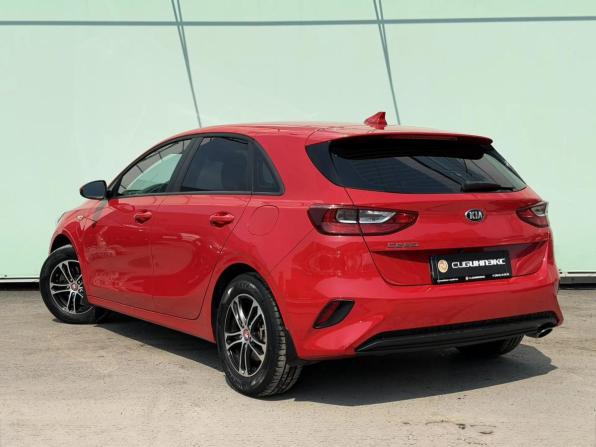 Kia Ceed III с пробегом 2018 года, цена 1 625 000 рублей, 45000 км, хэтчбек, Автокод Объявления