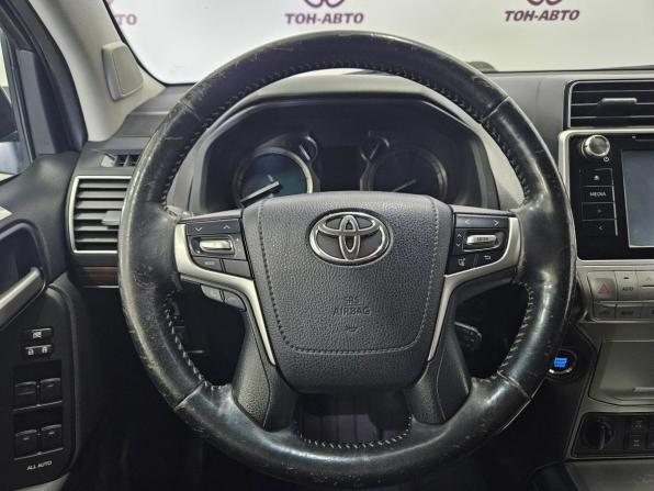Toyota Land Cruiser Prado 150 Series Рестайлинг 2 с пробегом 2019 года, цена 4 897 000 рублей, 97246 км, внедорожник, Автокод Объявления