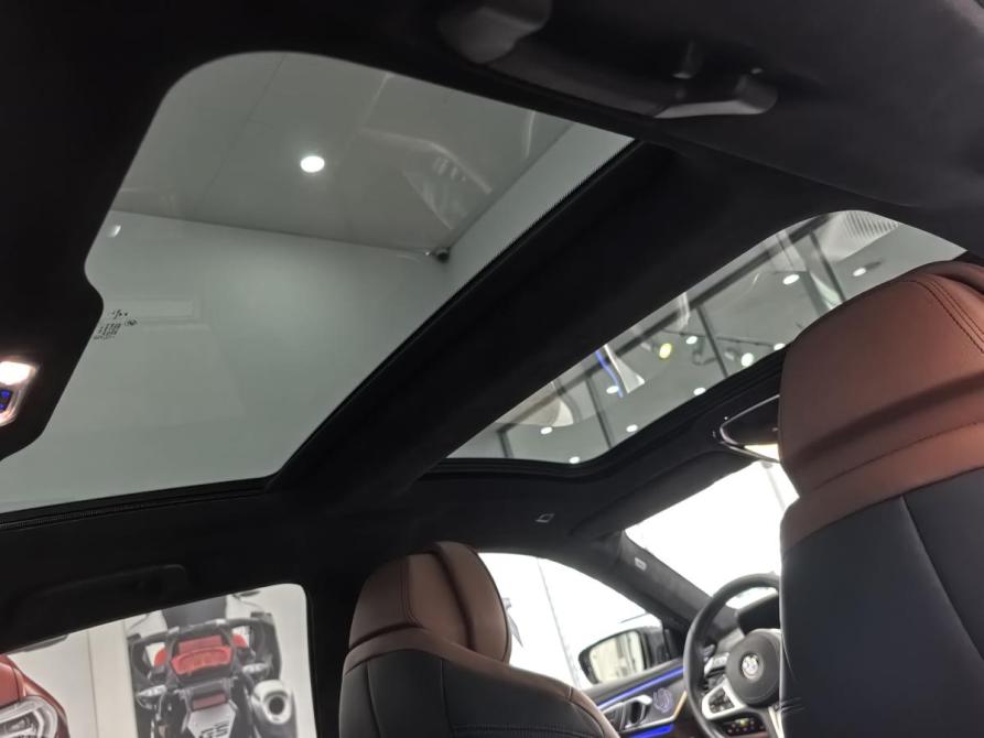 BMW 8 серии II (G14/G15/G16) Новосибирск  - изображение 34