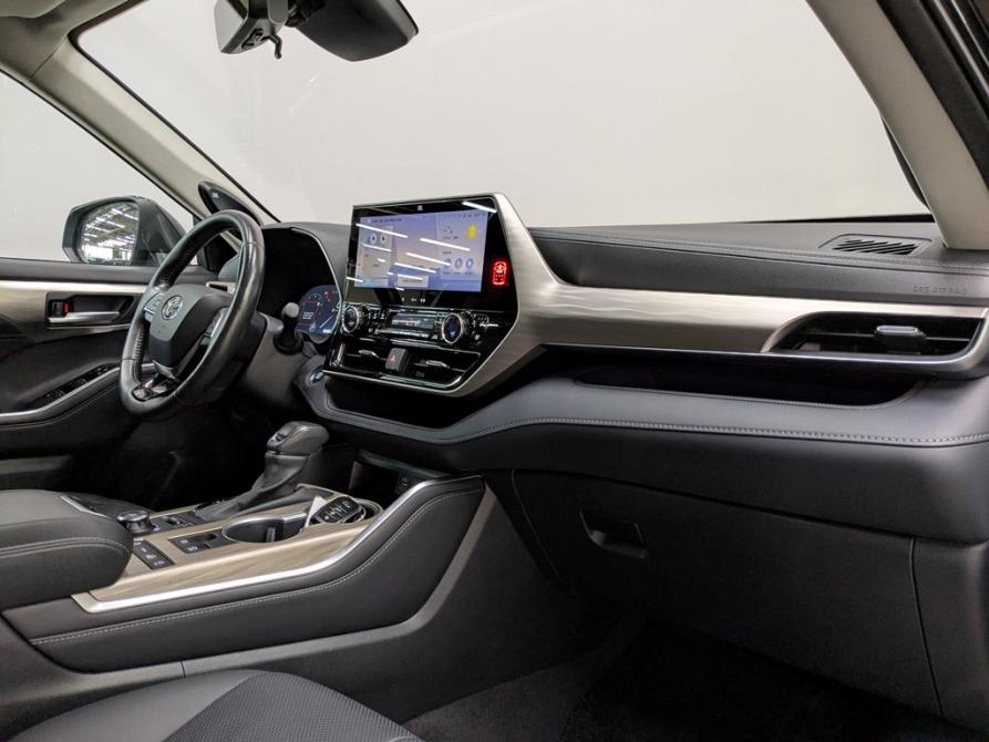 Toyota Highlander IV (XU70) Москва  - изображение 17