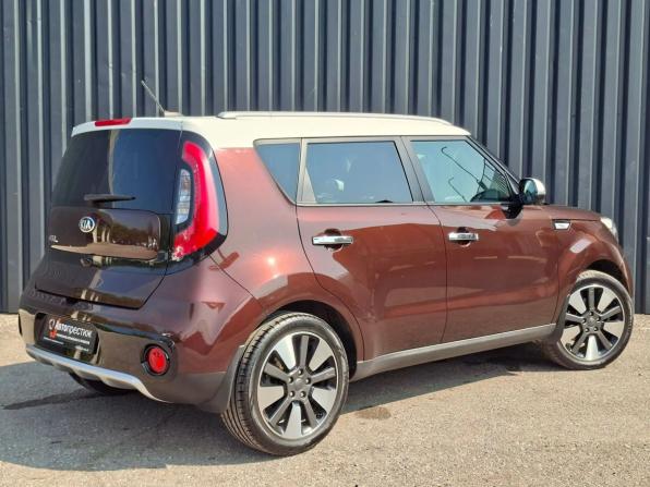 Kia Soul II Рестайлинг с пробегом 2018 года, цена 1 720 000 рублей, 102111 км, хэтчбек, Автокод Объявления