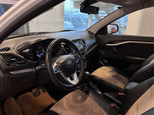 Lada (ВАЗ) Vesta I с пробегом 2018 года, цена 830 000 рублей, 150648 км, седан, Автокод Объявления