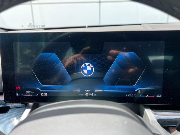 BMW 5 серии VIII (G60/G61/G68) с пробегом 2024 года, цена 7 390 000 рублей, 2200 км, седан, Автокод Объявления