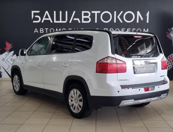 Chevrolet Orlando I с пробегом 2012 года, цена 1 060 000 рублей, 220114 км, минивэн, Автокод Объявления
