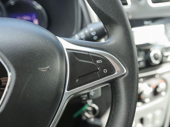 Renault Sandero II Рестайлинг с пробегом 2018 года, цена 1 189 000 рублей, 41154 км, хэтчбек, Автокод Объявления