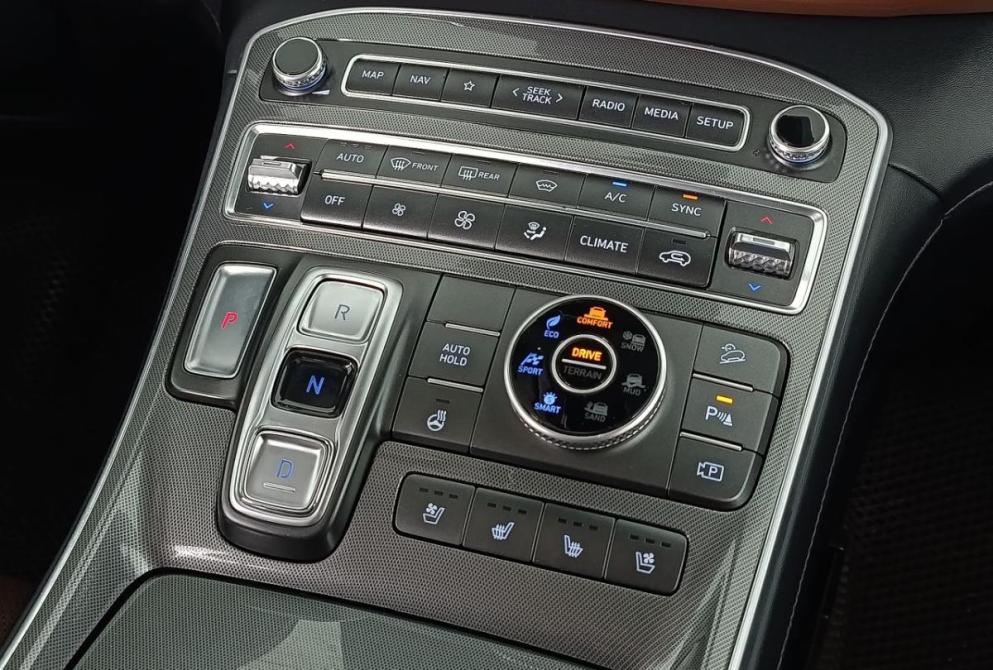 Hyundai Santa Fe IV Рестайлинг Волгоград  - изображение 15