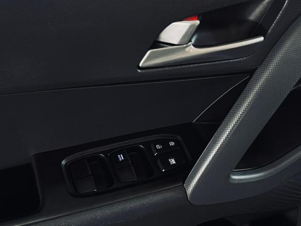 Hyundai Creta I с пробегом 2019 года, цена 1 590 000 рублей, 107920 км, внедорожник, Автокод Объявления