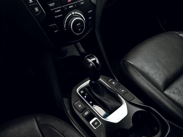 Hyundai Santa Fe III Рестайлинг с пробегом 2016 года, цена 2 425 000 рублей, 74134 км, внедорожник, Автокод Объявления