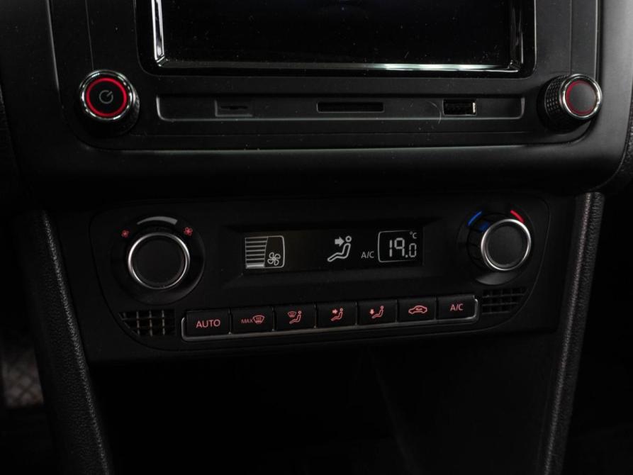 Volkswagen Polo V Рестайлинг Тюмень  - изображение 15