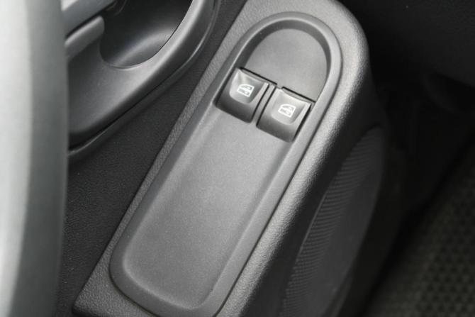 Renault Duster I Рестайлинг с пробегом 2020 года, цена 1 220 000 рублей, 106000 км, внедорожник, Автокод Объявления